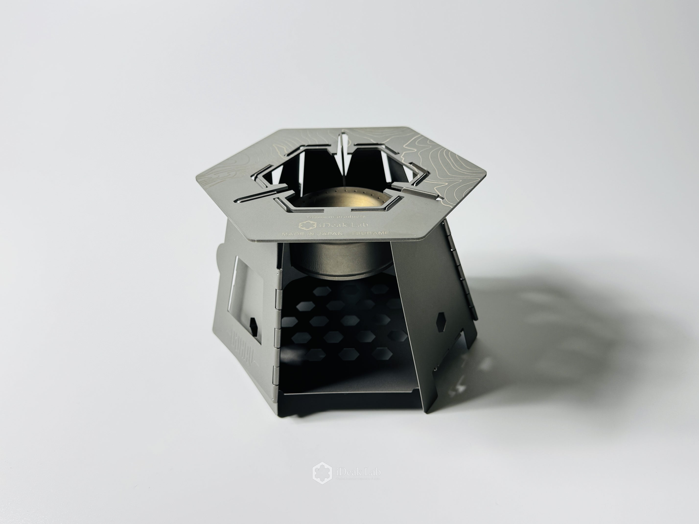 Ti Flat Trivet Wide - Extra-Wide Titanium Pot Support | Compatible with VARGO® Hexagon Stove